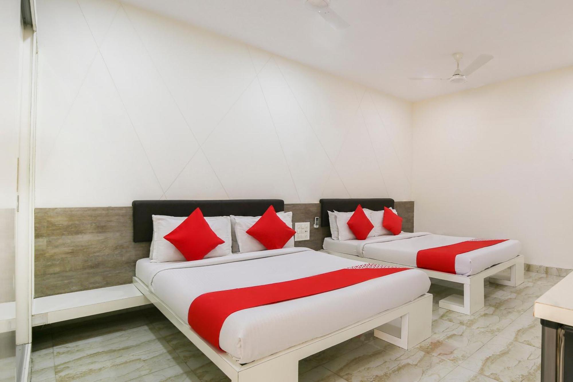 Hotel O Shiv Vatika Banquet & Rooms Bhatha المظهر الخارجي الصورة